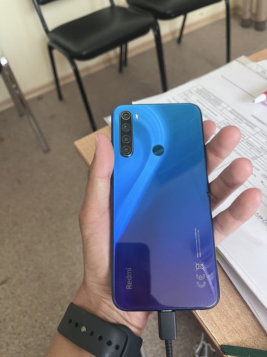Телефон Redmi note 8