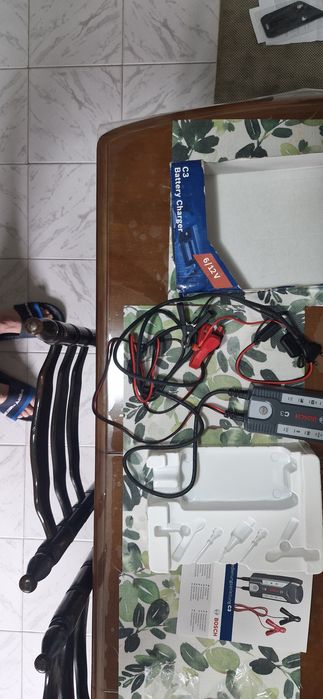 Чисто ново зарядно устройство BOSCH.