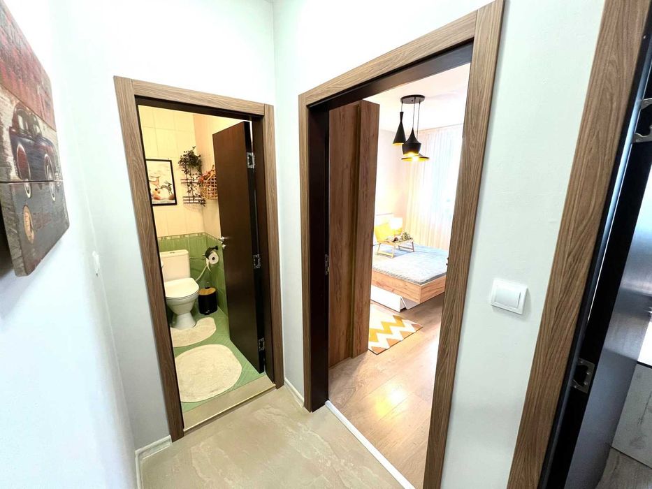 Продава се Тристаен апартамент в Пловдив, Кючук Париж - 95 кв.м за 2053 €/кв.м - Снимка #6