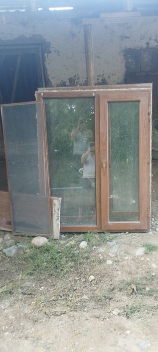 Пластик терезе золотой дуб