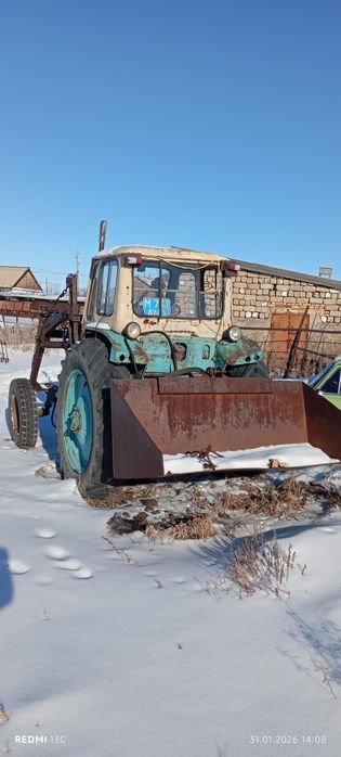 Продам трактор ЮМЗ с Куном и Ковшом в сборе цена 2млн есть торг