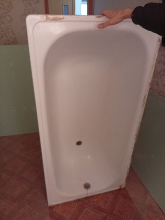 Продам ванну б/у