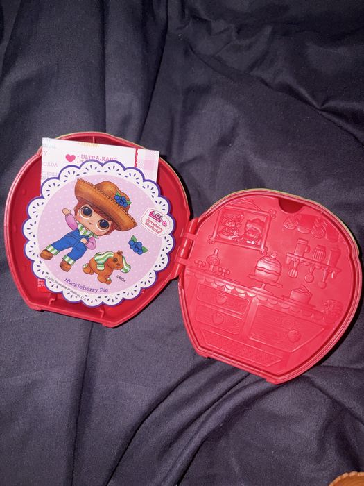 Кукла LOL strawberry shortcake