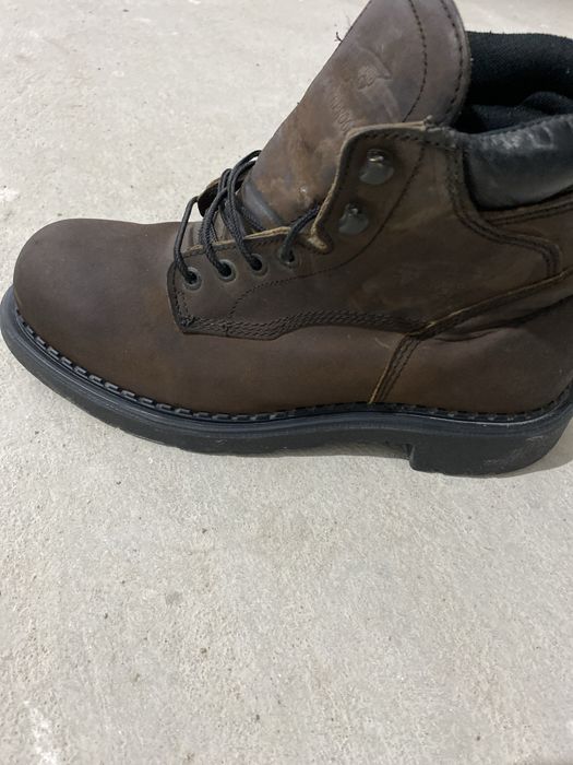 Ред Винг, спецботинки