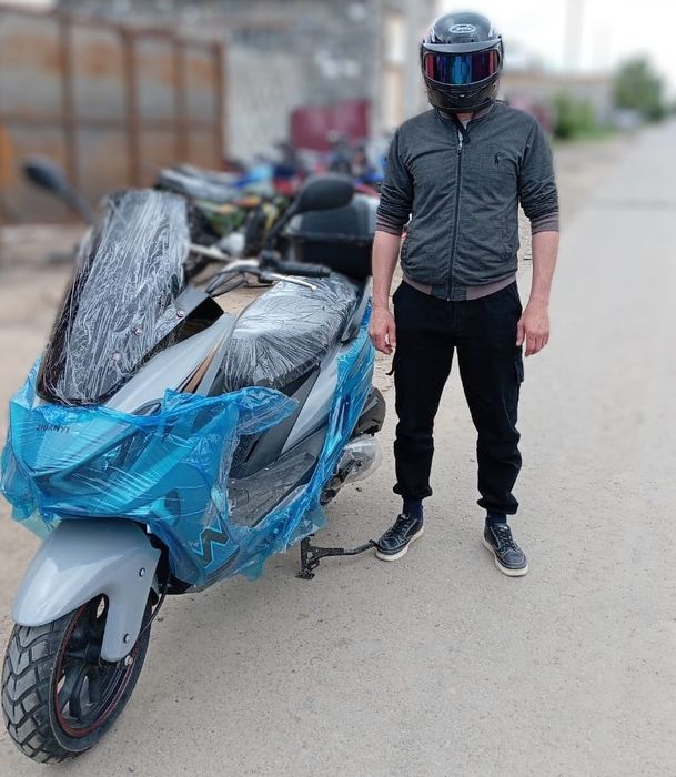 Продам скутер.                       .