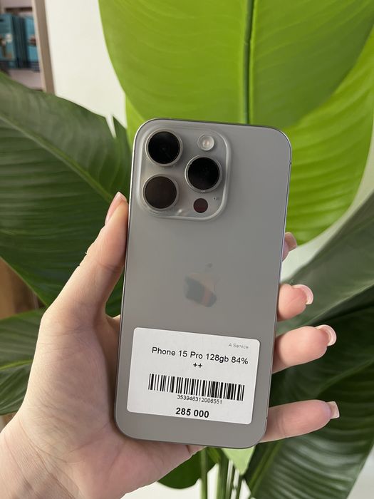 iphone 15 Pro в идеальном состоянии