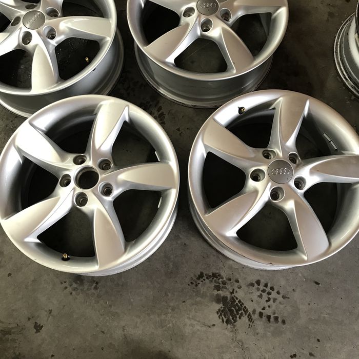 Jante aluminiu originale 5x112 R17 Helica VAG