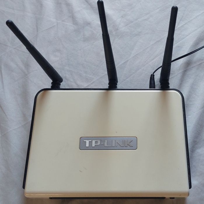 TP-LINK TL-WR940N 450Mbps Wireless N рутер