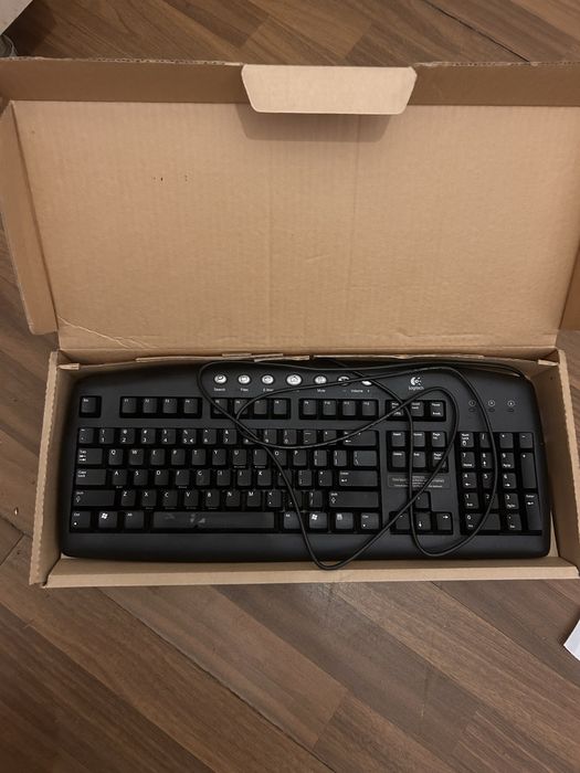 Tastatura Logitech