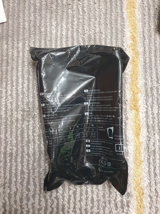 Щитки для футбола