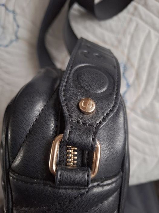 Черна дамска чанта LIU JO