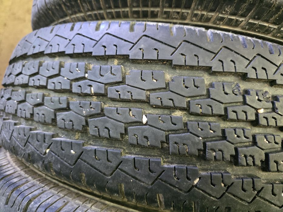 4бр Летни гуми 185 R 14 C -