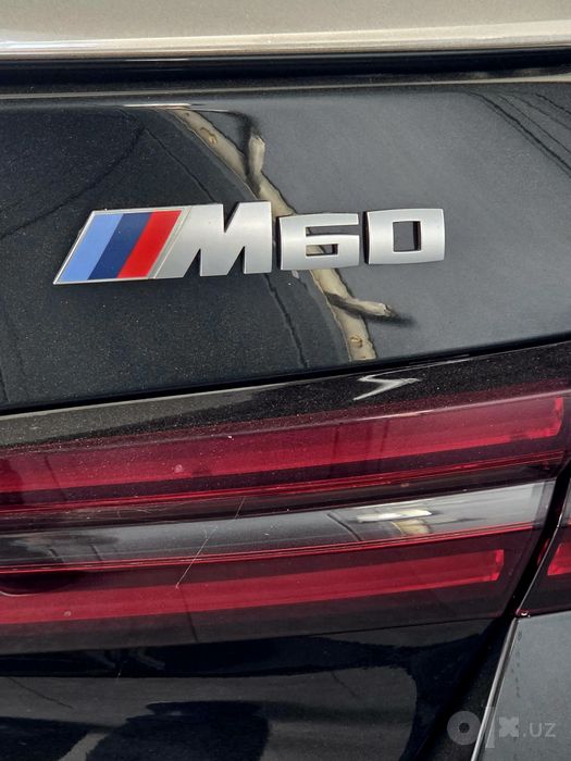 BMW i5 M60 Немец