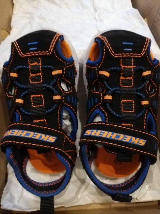 Светещи детски сандали Skechers