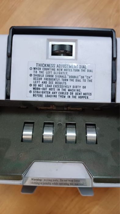 Счетчик банкнот MAGNER 35