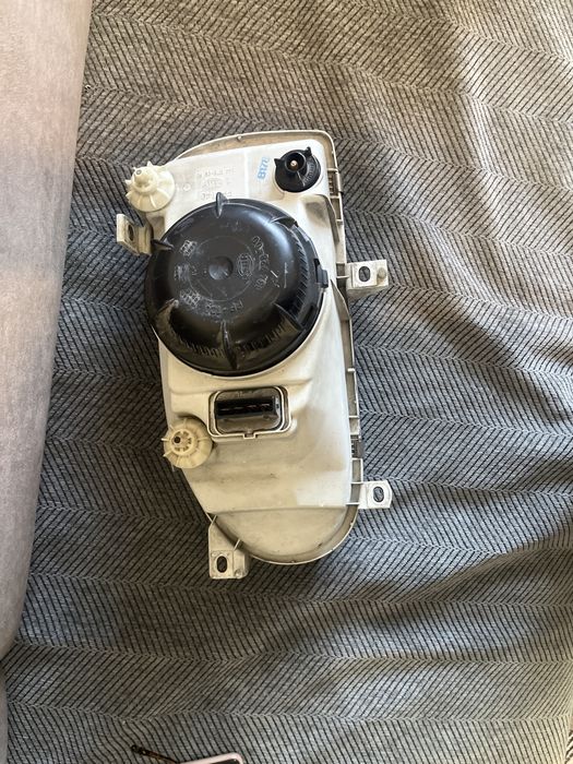 Фара WV Golf MK3 до рест.