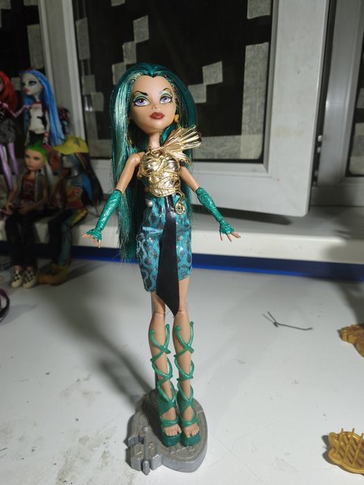 Кукла Монстер Хай Нефера де Нил Бу Йорк / Monster High Nefera Boo York