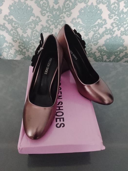 Продается туфли.