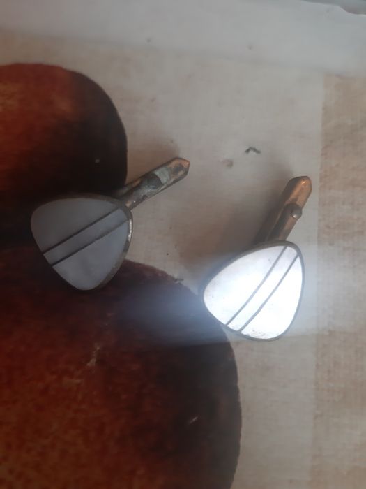 Стари копчета на цена