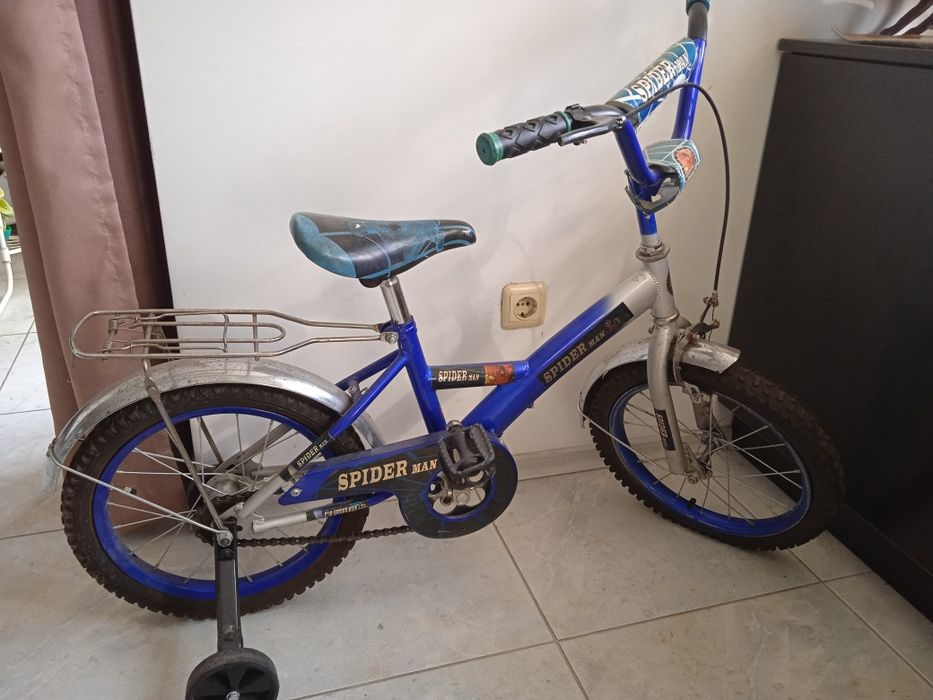 Детско колело с помощни колела