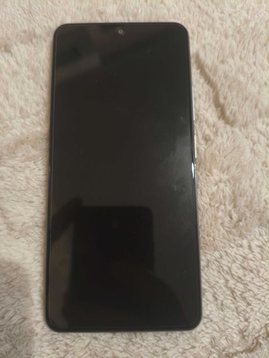 Xiaomi Poco F3 6/128Gb цената е последна