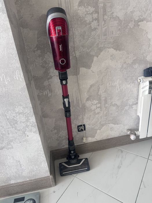 Вертикальный пылесос Tefal X -Force flex