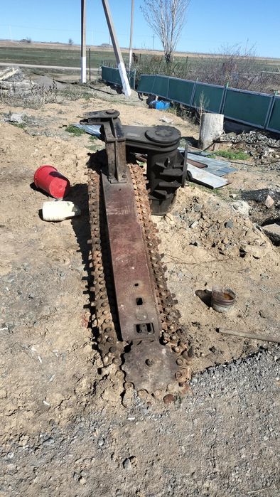 Продам дорожную фрезу и бар