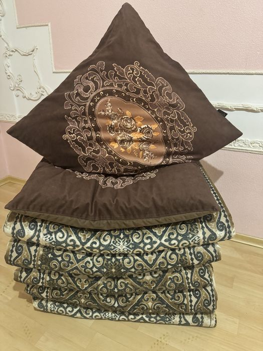 Көрпе, көпшік, жамылғы сатылады