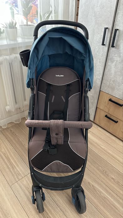 Продам детскую коляску