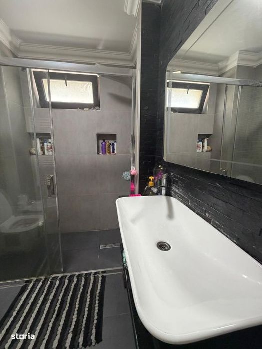 Casa P+1, 183 mp utili, teren 448 mp, zona Brestei