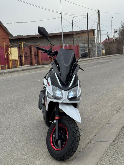 Мопед Bennali 180