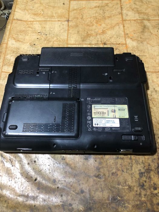 HP Pavilion TX 1000, display rotativ 180gr, + husa