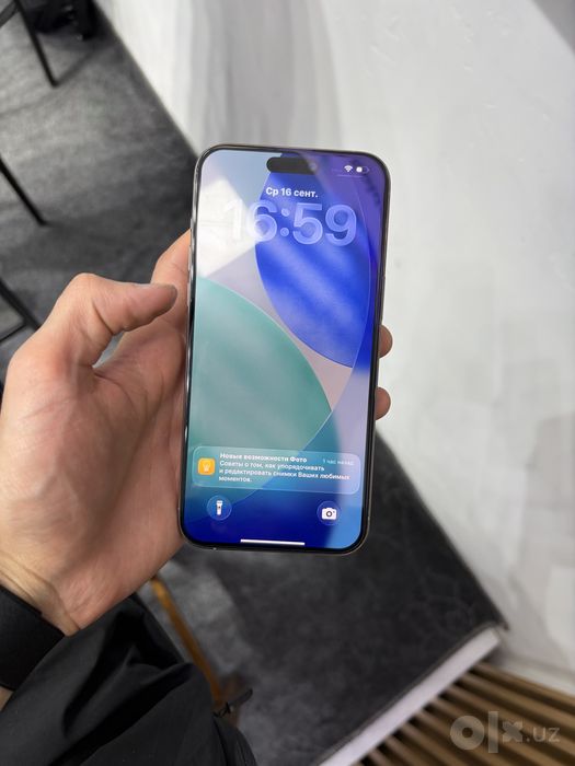 iPhone 15 Pro Max 256 GB 90%