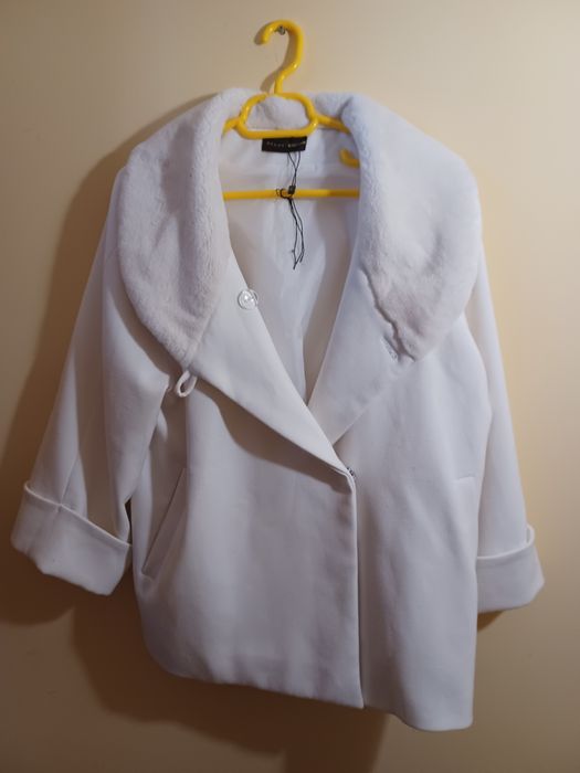 Capă-Jacheta   Capă-Jacheta