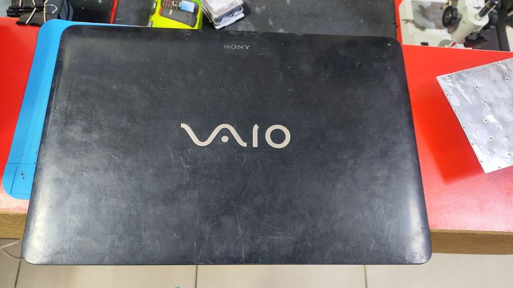 Продам на ноутбук sony vaio