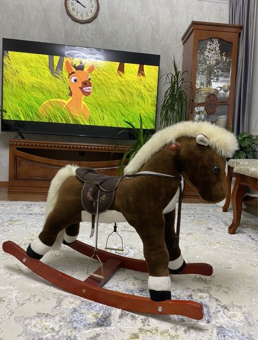 Лошадка игрушечная, качалка