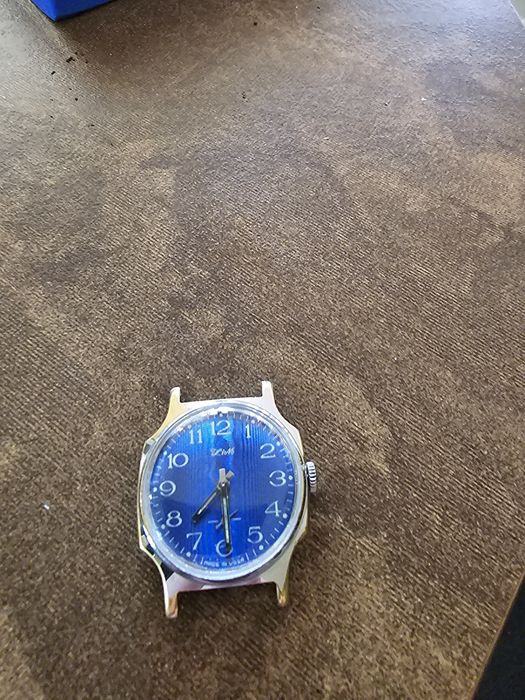 Руски Часовник ЗИМ