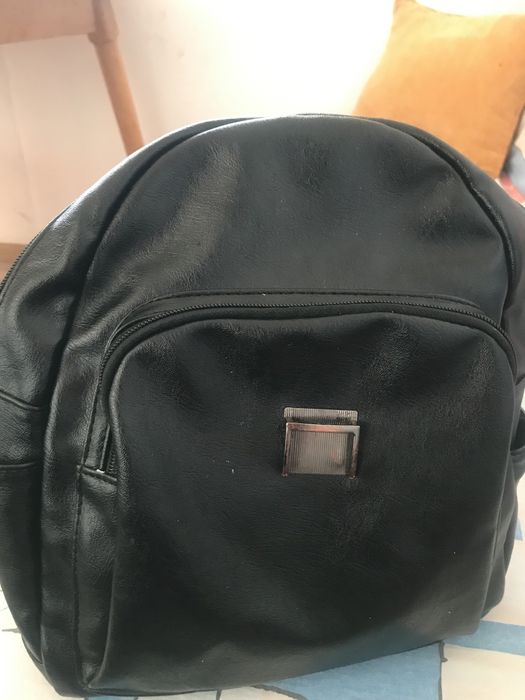 Дамска раница!!.’:/-