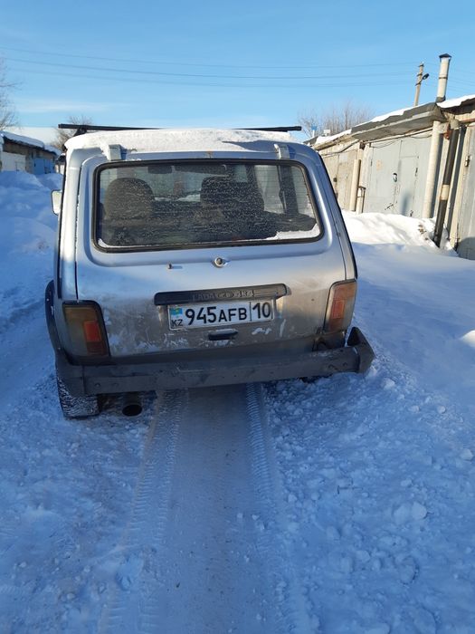 Нива пяти дверая 2007 года