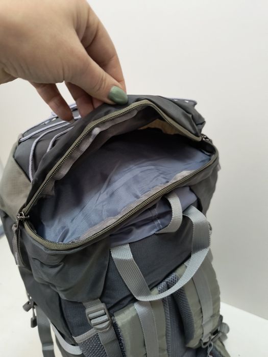 Туристическа раница 60 L / безплатна доставка/