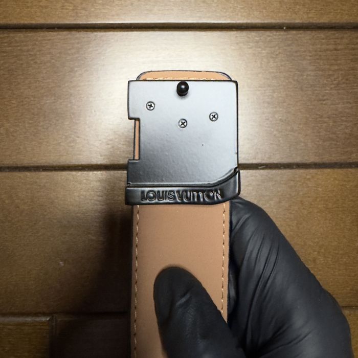 Cureaua LV Carouri Neagra Catarama Neagra 110cm