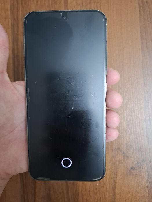 Xiaomi 13 256/12+4гб