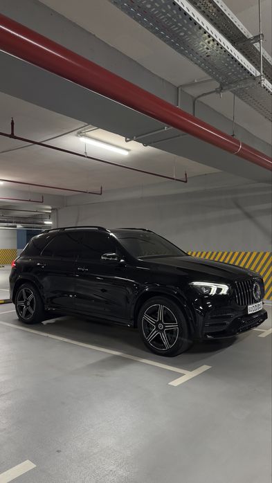 Срочно Mercedes Benz GLE450 4matic