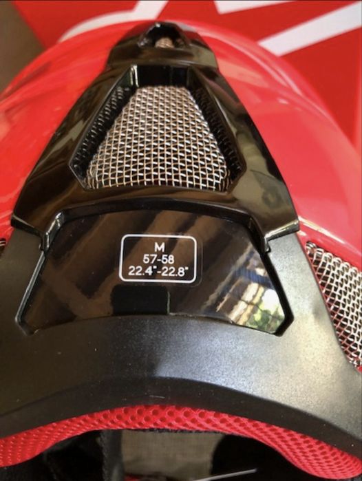 Alpinestars каска