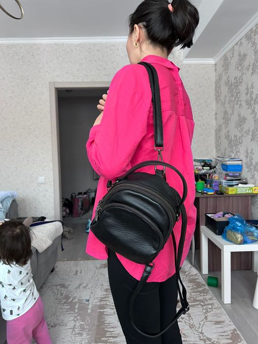 Срочно!!!  продам мини рюкзак сумку на лето