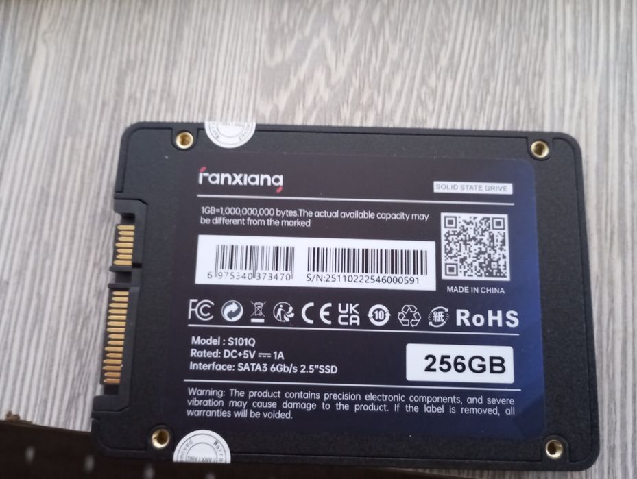 S101 SSD, 256 GB, model: S101Q
