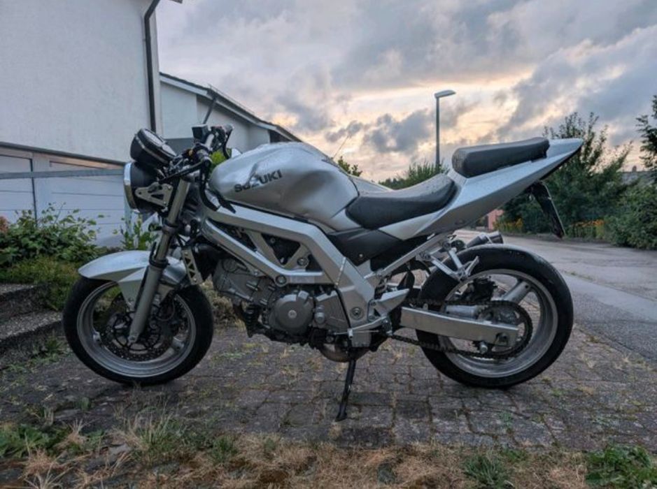 Suzuki sv650 Limitat A2 ( gsxr, CBR.xz6r)