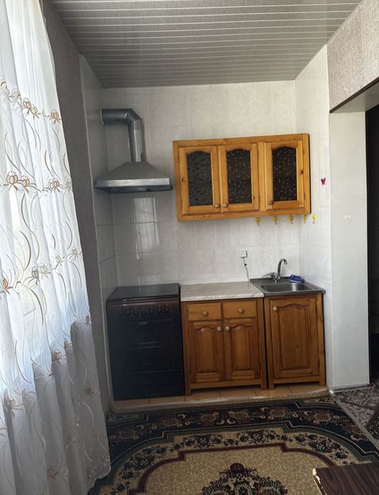 Ибн Сино 1 да арендага квартира берилади