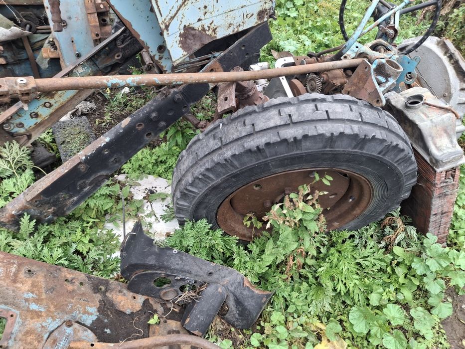 Продам передную балку МТЗ-80