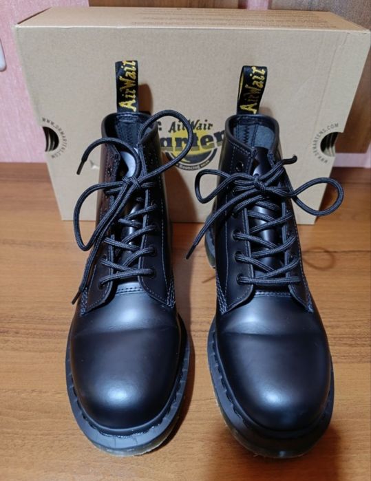 Кубинки Dr. Martens